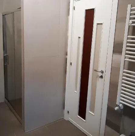 Raro's Nocleg ze śniadaniem *